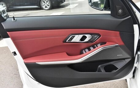 BMW 3 серия, 2025 год, 5 330 000 рублей, 23 фотография