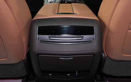 Cadillac Escalade V, 2021 год, 12 000 000 рублей, 21 фотография