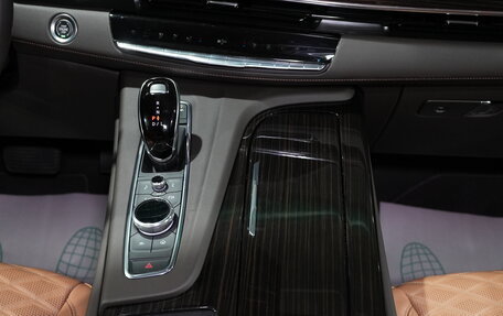 Cadillac Escalade V, 2021 год, 12 000 000 рублей, 23 фотография