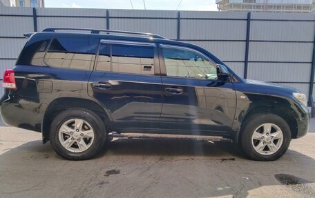 Toyota Land Cruiser 200, 2010 год, 2 134 000 рублей, 5 фотография