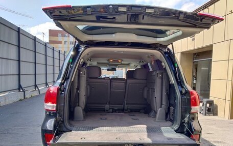 Toyota Land Cruiser 200, 2010 год, 2 134 000 рублей, 14 фотография