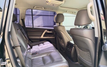 Toyota Land Cruiser 200, 2010 год, 2 134 000 рублей, 12 фотография