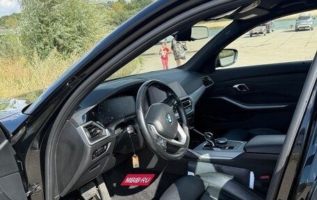 BMW 3 серия, 2019 год, 2 090 000 рублей, 5 фотография
