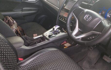 Honda Shuttle II, 2017 год, 900 000 рублей, 5 фотография