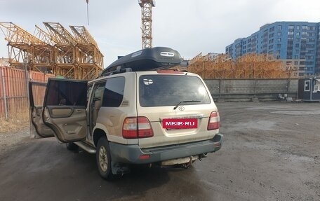 Toyota Land Cruiser 100 рестайлинг 2, 2007 год, 1 600 000 рублей, 8 фотография