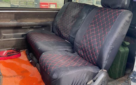Toyota HiAce H100, 1996 год, 600 000 рублей, 6 фотография