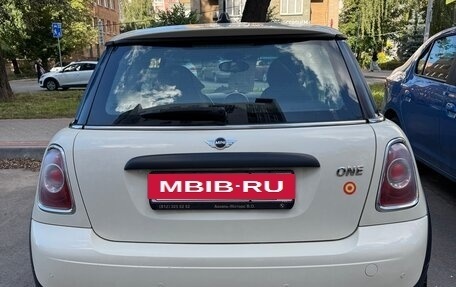 MINI Hatch, 2011 год, 750 000 рублей, 4 фотография
