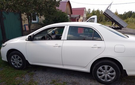 Toyota Corolla, 2011 год, 850 000 рублей, 5 фотография