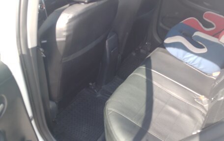 Toyota Corolla, 2011 год, 850 000 рублей, 3 фотография