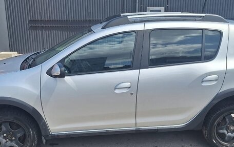 Renault Sandero II рестайлинг, 2017 год, 800 000 рублей, 6 фотография