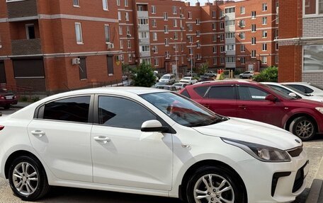 KIA Rio IV, 2020 год, 1 700 000 рублей, 9 фотография