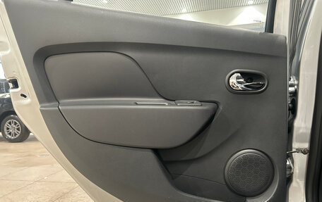 Renault Sandero II рестайлинг, 2021 год, 1 199 000 рублей, 14 фотография