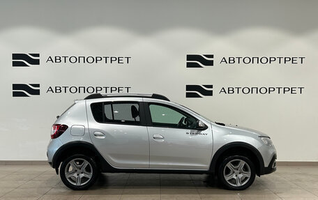 Renault Sandero II рестайлинг, 2021 год, 1 199 000 рублей, 8 фотография