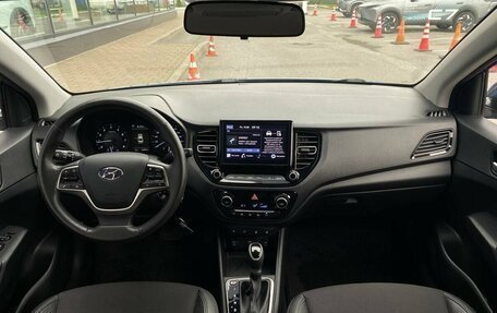 Hyundai Solaris II рестайлинг, 2022 год, 1 750 000 рублей, 14 фотография