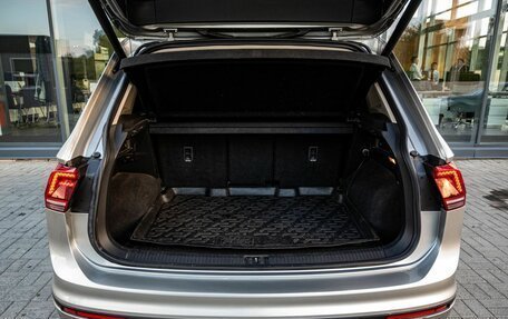 Volkswagen Tiguan II, 2019 год, 2 500 000 рублей, 27 фотография