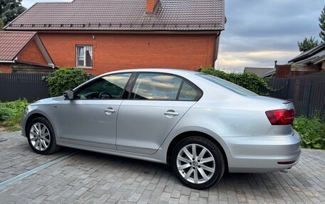 Volkswagen Jetta VI, 2018 год, 1 700 000 рублей, 1 фотография