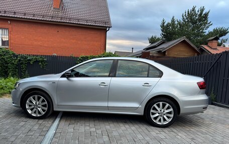 Volkswagen Jetta VI, 2018 год, 1 700 000 рублей, 2 фотография
