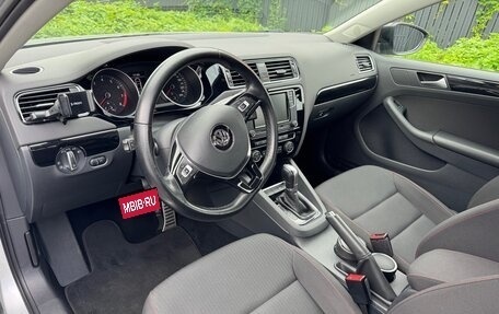 Volkswagen Jetta VI, 2018 год, 1 700 000 рублей, 10 фотография
