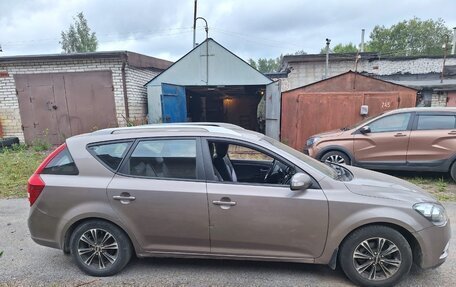 KIA cee'd III, 2012 год, 1 100 000 рублей, 2 фотография