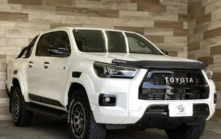 Toyota Hilux VIII, 2021 год, 3 100 000 рублей, 3 фотография