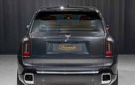 Rolls-Royce Cullinan, 2025 год, 50 000 000 рублей, 6 фотография