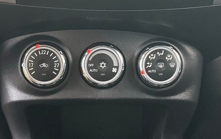 Mitsubishi Outlander III рестайлинг 3, 2012 год, 1 349 000 рублей, 15 фотография