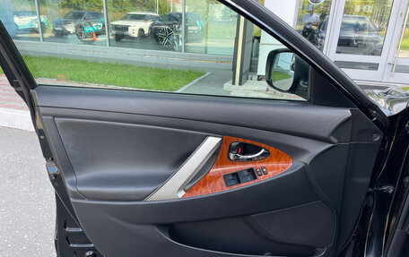 Toyota Camry, 2007 год, 1 050 000 рублей, 11 фотография