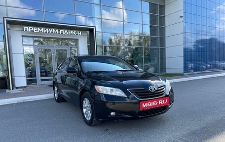 Toyota Camry, 2007 год, 1 050 000 рублей, 10 фотография