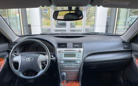 Toyota Camry, 2007 год, 1 050 000 рублей, 20 фотография