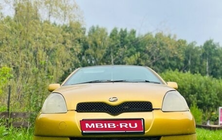 Toyota Vitz, 2000 год, 340 000 рублей, 1 фотография