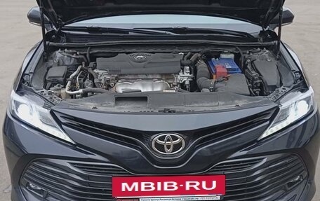 Toyota Camry, 2021 год, 1 299 000 рублей, 11 фотография