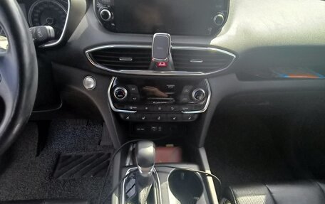 Hyundai Santa Fe IV, 2019 год, 2 540 000 рублей, 17 фотография