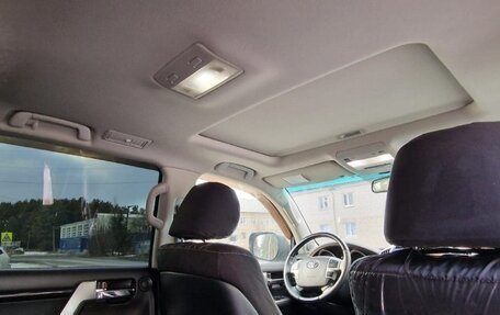 Toyota Land Cruiser 200, 2013 год, 3 780 000 рублей, 7 фотография