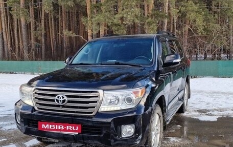 Toyota Land Cruiser 200, 2013 год, 3 780 000 рублей, 10 фотография