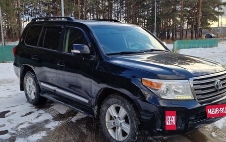Toyota Land Cruiser 200, 2013 год, 3 780 000 рублей, 8 фотография