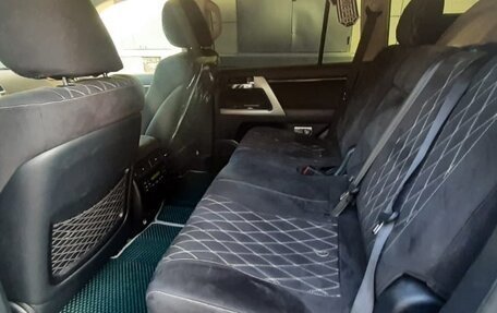 Toyota Land Cruiser 200, 2013 год, 3 780 000 рублей, 24 фотография