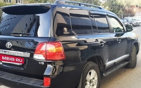 Toyota Land Cruiser 200, 2013 год, 3 780 000 рублей, 20 фотография