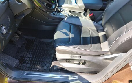 Volkswagen Tiguan II, 2018 год, 2 400 000 рублей, 11 фотография