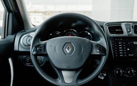 Renault Sandero II рестайлинг, 2015 год, 900 000 рублей, 14 фотография