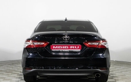 Toyota Camry, 2018 год, 2 129 898 рублей, 6 фотография