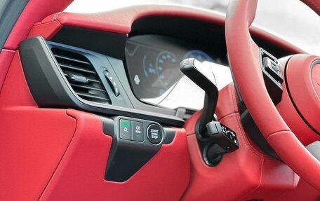Porsche 911, 2025 год, 30 000 000 рублей, 25 фотография