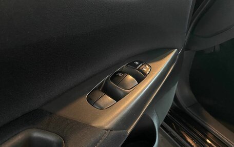 Nissan Sentra, 2015 год, 915 000 рублей, 22 фотография