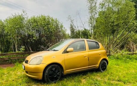 Toyota Vitz, 2000 год, 340 000 рублей, 3 фотография