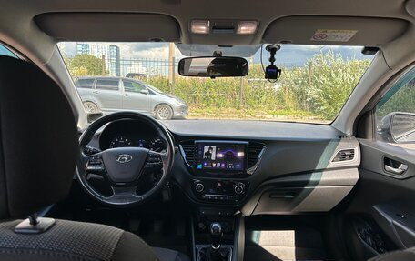 Hyundai Solaris II рестайлинг, 2019 год, 960 000 рублей, 10 фотография