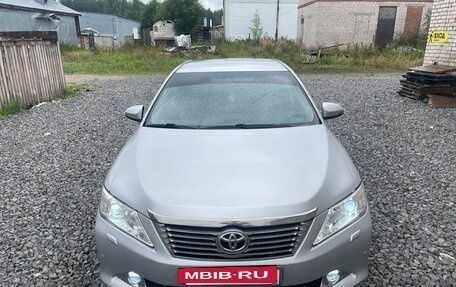 Toyota Camry, 2013 год, 1 690 000 рублей, 2 фотография