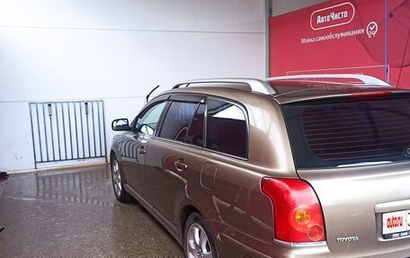 Toyota Avensis III рестайлинг, 2006 год, 780 000 рублей, 5 фотография