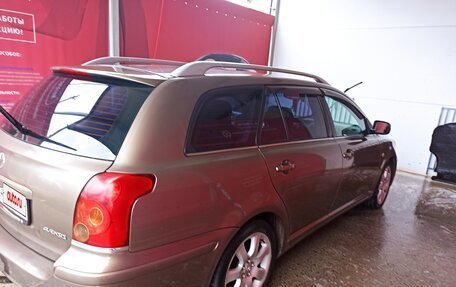 Toyota Avensis III рестайлинг, 2006 год, 780 000 рублей, 13 фотография