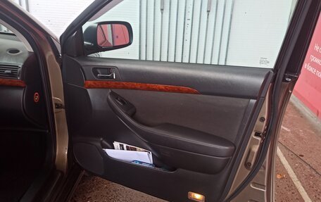 Toyota Avensis III рестайлинг, 2006 год, 780 000 рублей, 17 фотография
