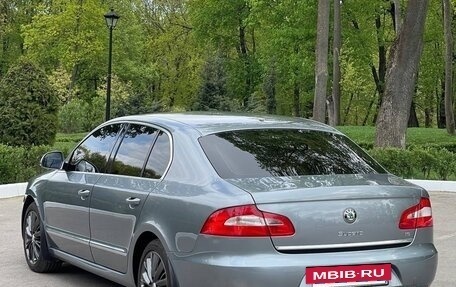 Skoda Superb III рестайлинг, 2011 год, 1 250 000 рублей, 5 фотография