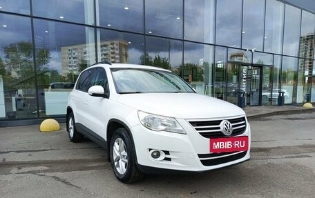 Volkswagen Tiguan I, 2011 год, 1 050 000 рублей, 3 фотография